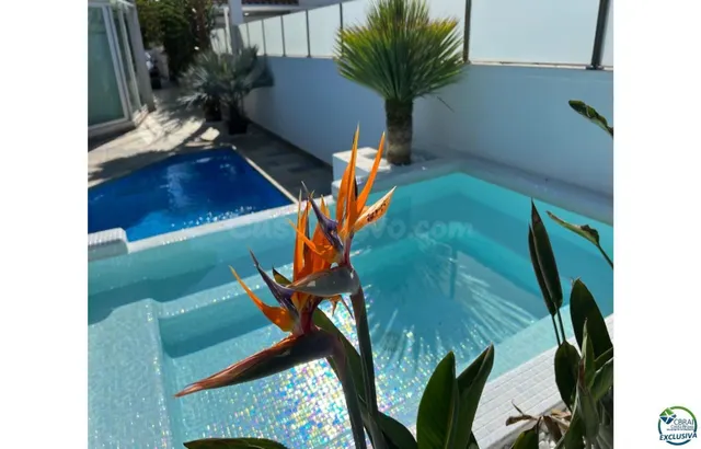 VILLA CERCA DE LA PLAYA CON AMARRE - foto 2
