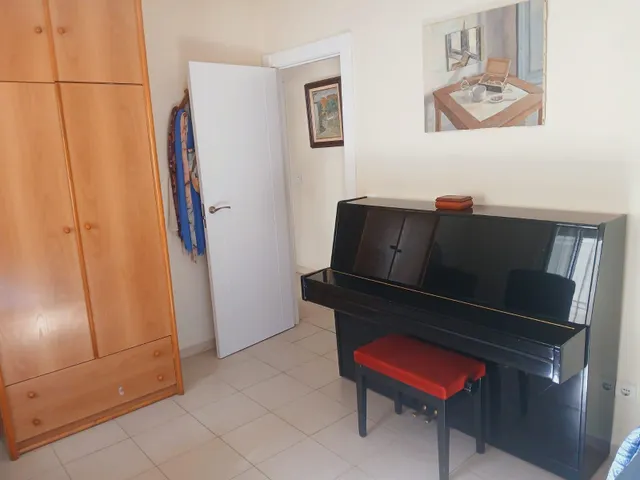 Ático reformado 5 dormitorios en Cáceres centro — 20
