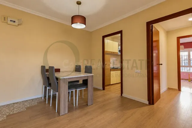 Piso en Bellavista, San Juan de Alicante, con 3 dormitorios, terraza y parking, a 2km de la playa — 5