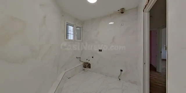 Acogedor Piso en Villaverde Alto, Madrid - Oportunidad de In - foto 5