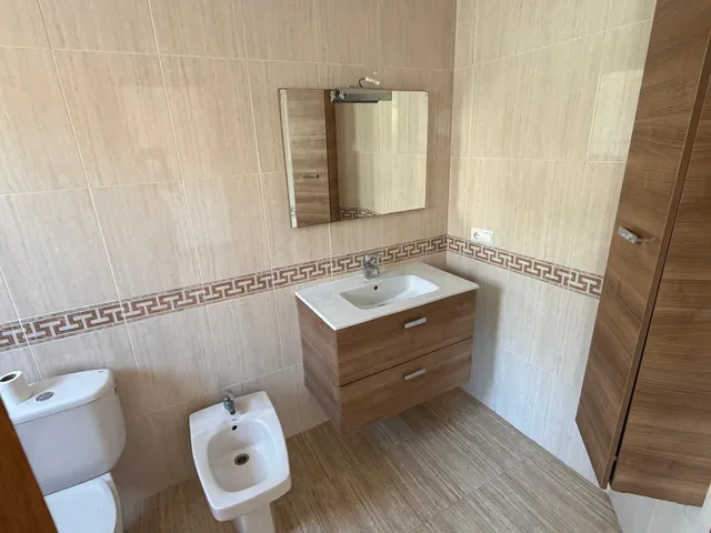 Adosado a la venta en Favara. — 17