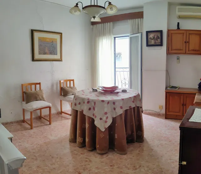 Gran oportunidad en macael, casa céntrica con 4 dormitorios y terrazas. — 9