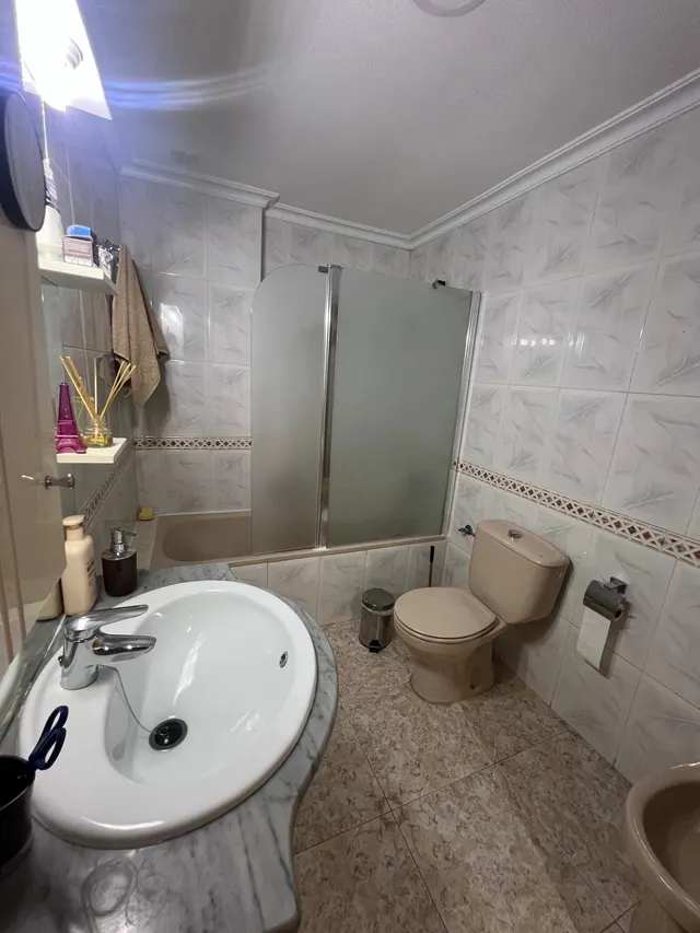 ¡Piso de 147 m2 con gran terraza, ascensor y 4 habitaciones! — 32