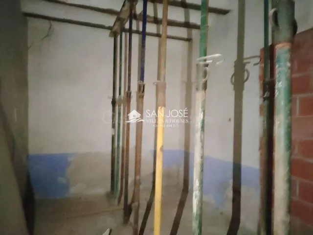 VENTA DE CASA SOLAR EN ASPE, ZONA CENTRO - foto 4