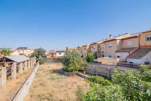 Gran casa de pueblo con terreno, en Ambroz (1260 m2 de parcela) — 37