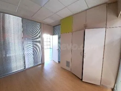 Local comercial 91m² en venta - Centro comercial a barca - foto 5