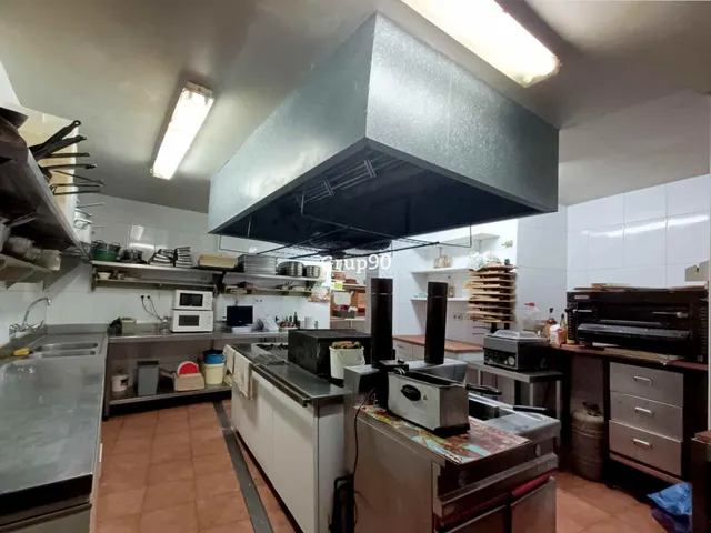 Venta  de restaurante en La Bordeta — 35