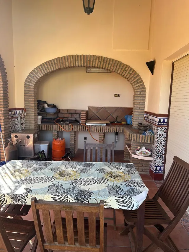 Espectacular Chalet cerca del Colorado con Piscina y Amplios Espacios — 25