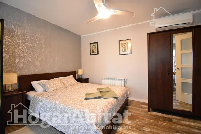 ¡chalet totalmente reformado con licencia turística! amplio con 4 viviendas independientes y piscina privada — 34