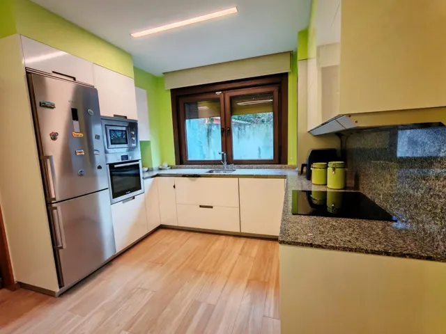 Casa independiente con piscina en Beade — 12