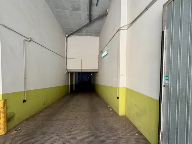 Plaza para moto en garaje cubierto junto a avenida de Madrid, Petrer — 7