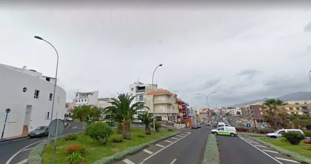 Alcala Piso 2 habitaciones,,  garaje, trastero mucha accesibilidad  a 200 metros del mar — 9