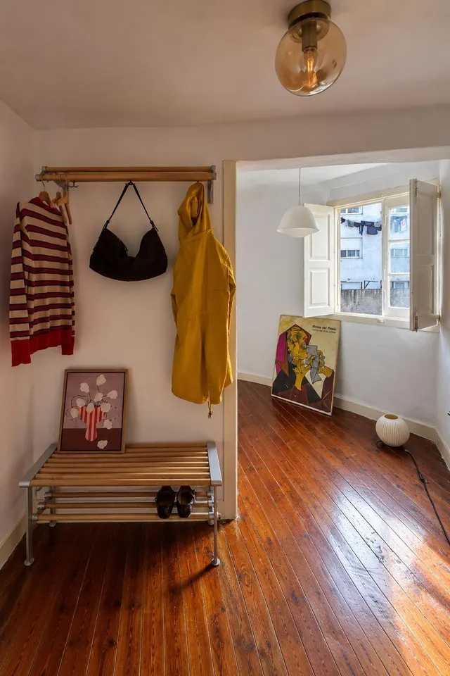 CUATRO habitaciones DISPONIBLES EN ESTE AMPLIO PISO EN PLENO CASCO VIEJO DE OURENSE (CONTRATO TEMPORAL) — 23