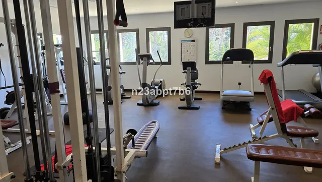 Chalet 4 habitaciones 338m² en venta - Marbella — 34