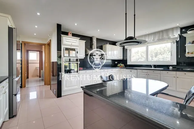 Casa en alquiler en Argentona. Comodidad y privacidad — 14