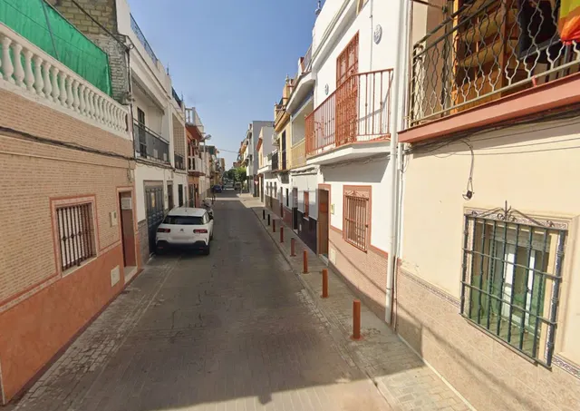 Venta casa en Sevilla — 3