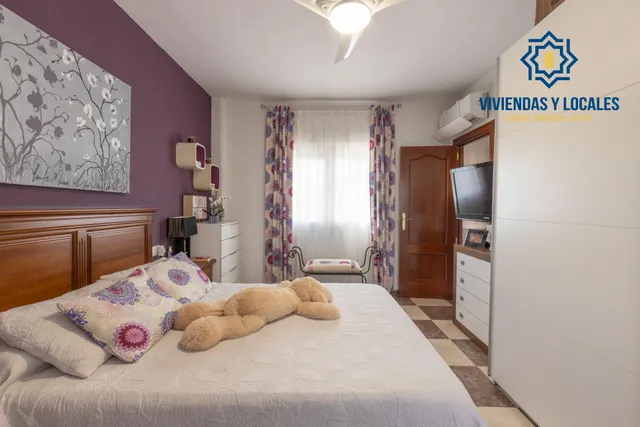 Casa en Armilla con terraza, patio y amplia cochera — 17