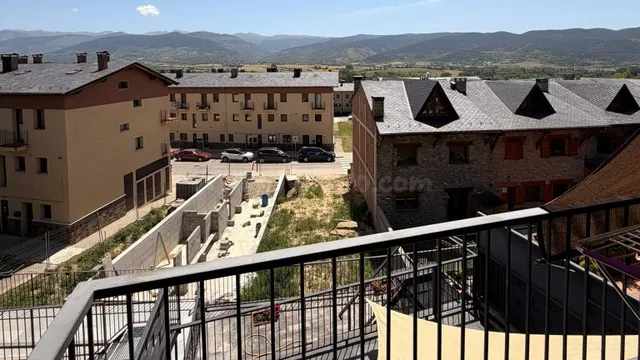 CASA DE OBRA NUEVA EN PUIGCERDÀ | ESPACIO, CONFORT Y EFICIEN - foto 3