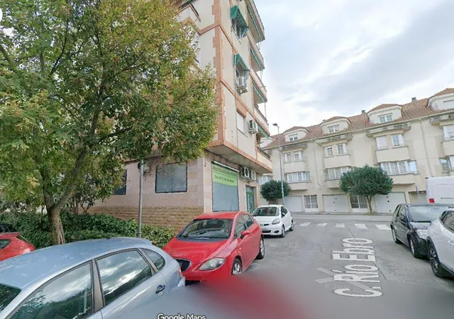 SE VENDE inmueble ALQUILADO en Navalmoral de la Mata - foto 2