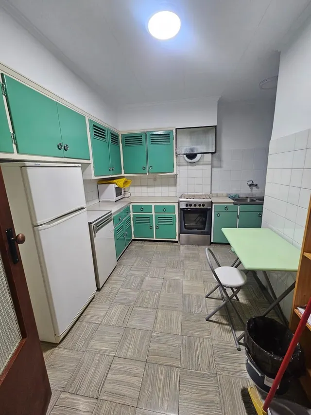 SE ALQUILA VIVIENDA EN EL CORAZÓN DE ALICANTE — 14