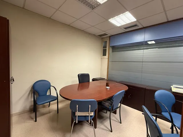 LOCAL IDEAL PARA OFICINAS AL CENTRO DE IGUALADA!!! — 15