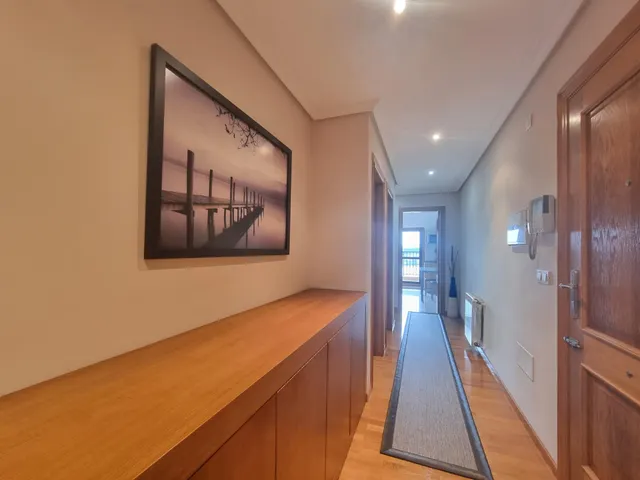 Piso 2 habitaciones 90m² en alquiler - La Corveira — 11