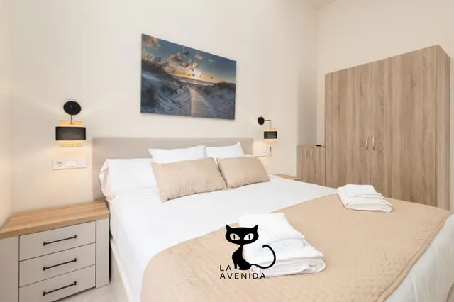 OPORTUNIDAD DE INVERSIÓN EN VALENCIA | ESTUDIO CON USO TURÍSTICO | DESDE 216.000 € | 9,2 % RENTABILIDAD NETA ESTIMADA* — 11