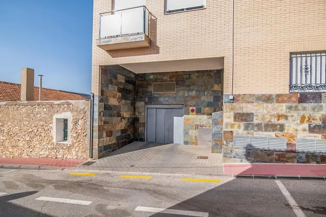 Plaza de garaje en Corvera — 2