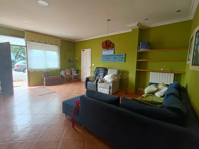 Casa con amplias vistas a la ría de Vigo ubicado en la zona  - foto 3