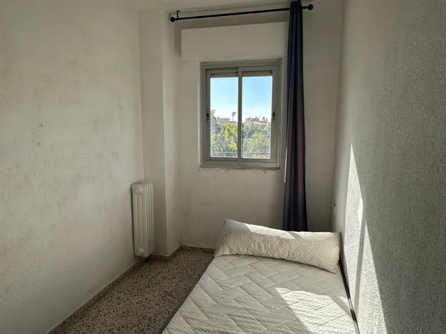 Oportunidad en alquiler de piso de 3 dormitorios — 15