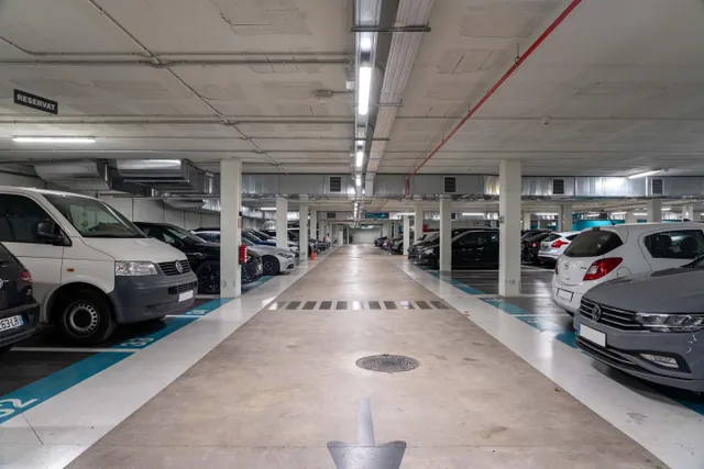 Parking 10m² en alquiler - Sant Martí de Provençals — 12