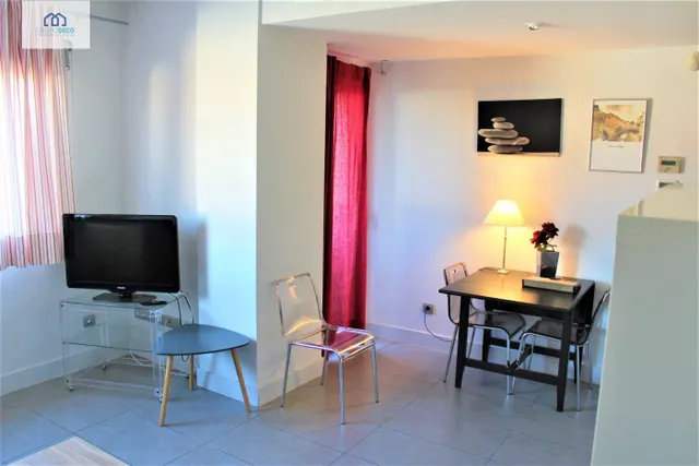 Apartamento 1 habitación 55m² en alquiler - Campus Salud — 13