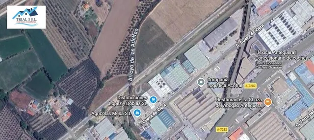Venta de Nave Industrial en Antequera — 3