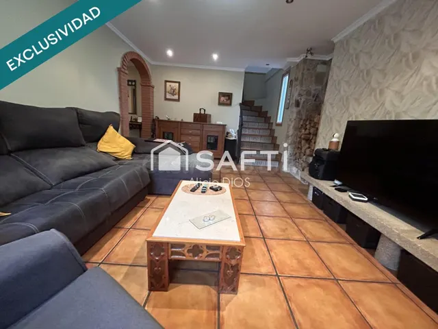 Casa en Poio con vistas a la ría — 2