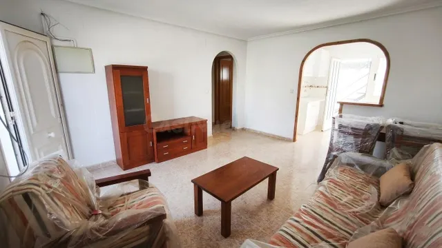 BONITA CASA EN PLANTA BAJA CON PARCELA EN CAMPOSOL — 5