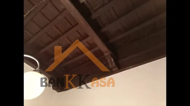SE VENDE CASA CON LOCAL ABAJO EN FIÑANA ZONA CENTRO — 38