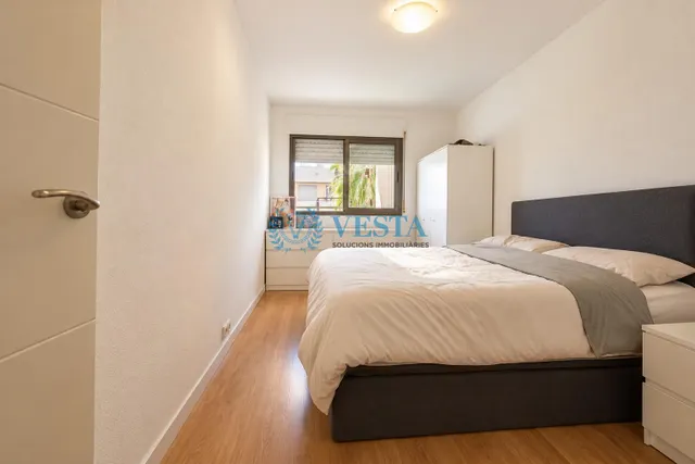 Piso en la pineda — 12