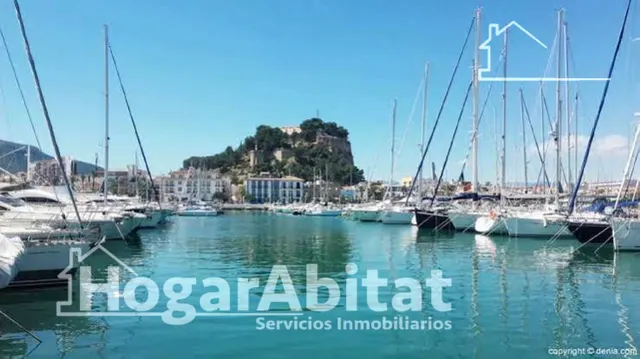 Seminuevo en denia, luminoso y espacioso con balcón y ascensor — 31