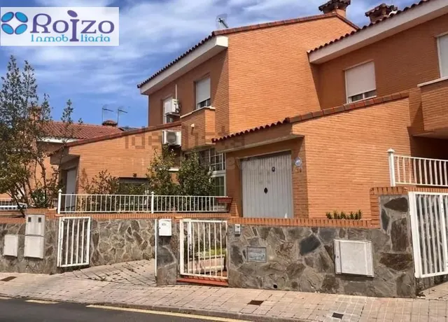 Chalet 4 habitaciones en venta - Castilla la mancha - foto 3