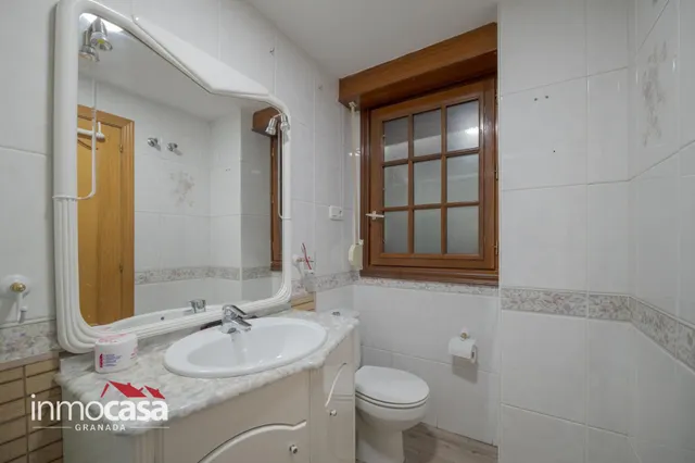Casa/Chalet en Maracena a 1 minuto del metro — 36