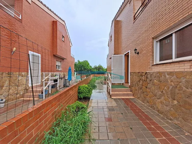 Chalet con jardín, 4 dormitorios y sótano independiente en Alfara de la Baronía — 48