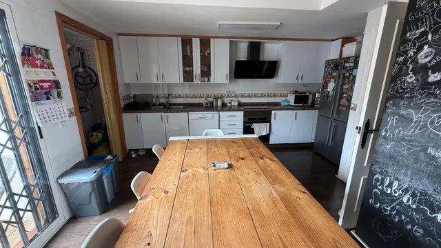 Adosado con terraza y sótano — 9