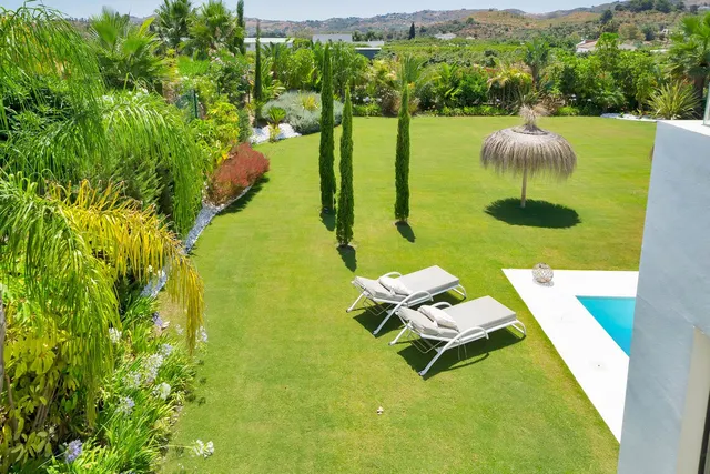 Chalet 4 habitaciones 314m² en venta - Riviera del sol — 46