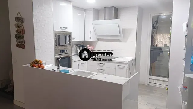 INMOBILIARIA TEJARES VENDE PISO ZONA CENTRO CARRETAS - foto 2