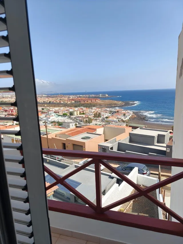 Vivienda tipo dúplex con vistas al mar en Playa del Hombre. - foto 3