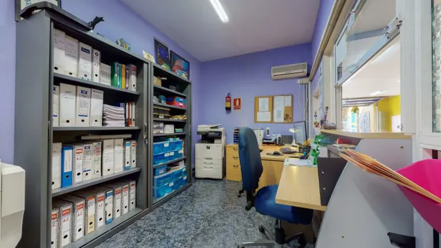 Gran local comercial de 1295m2 en Benalmadena — 7