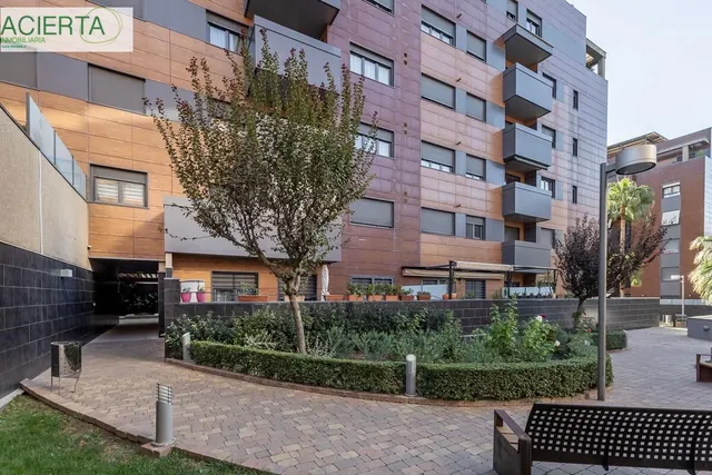 Piso en venta en Residencial Parque Lagos — 28