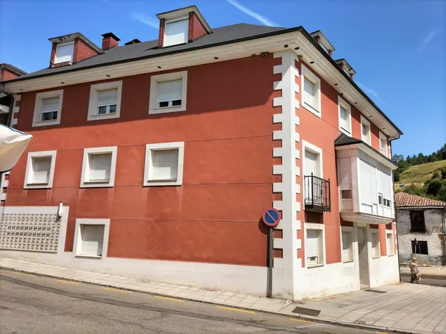 MONCASA VENDE ATICO EN GUARDO — 23