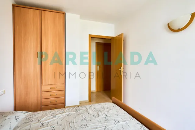 Piso de 3 habitaciones con parking junto al Puerto de Badalona — 15