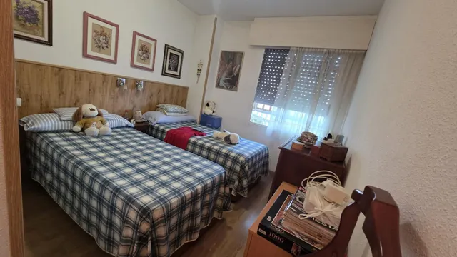 Vive frente al mar en este exclusivo piso en la Playa de Muchavista. — 24